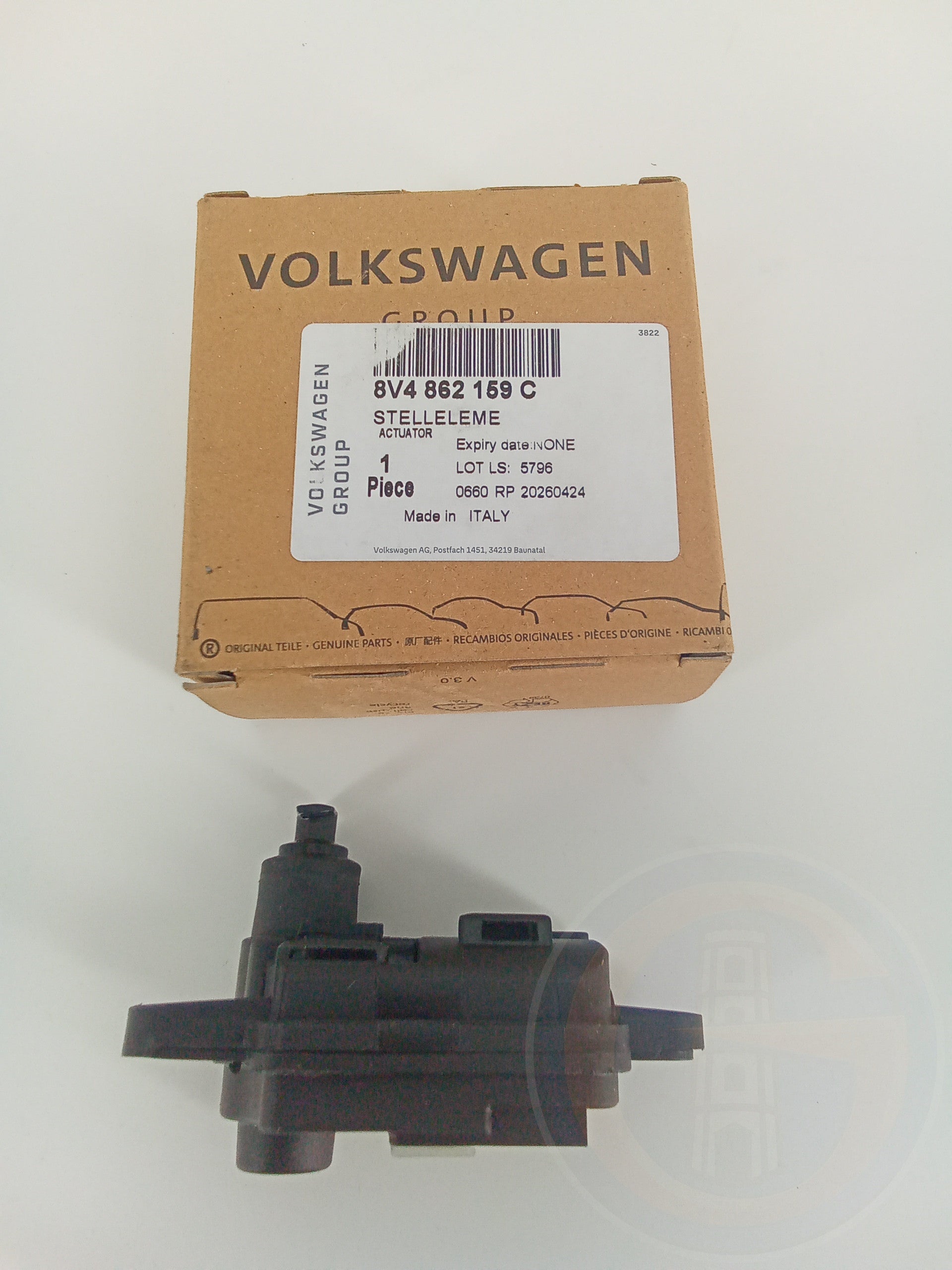 Original  VW Audi Skoda Seat Stellelement für Tankklappe Stellmotor 8V4862159C