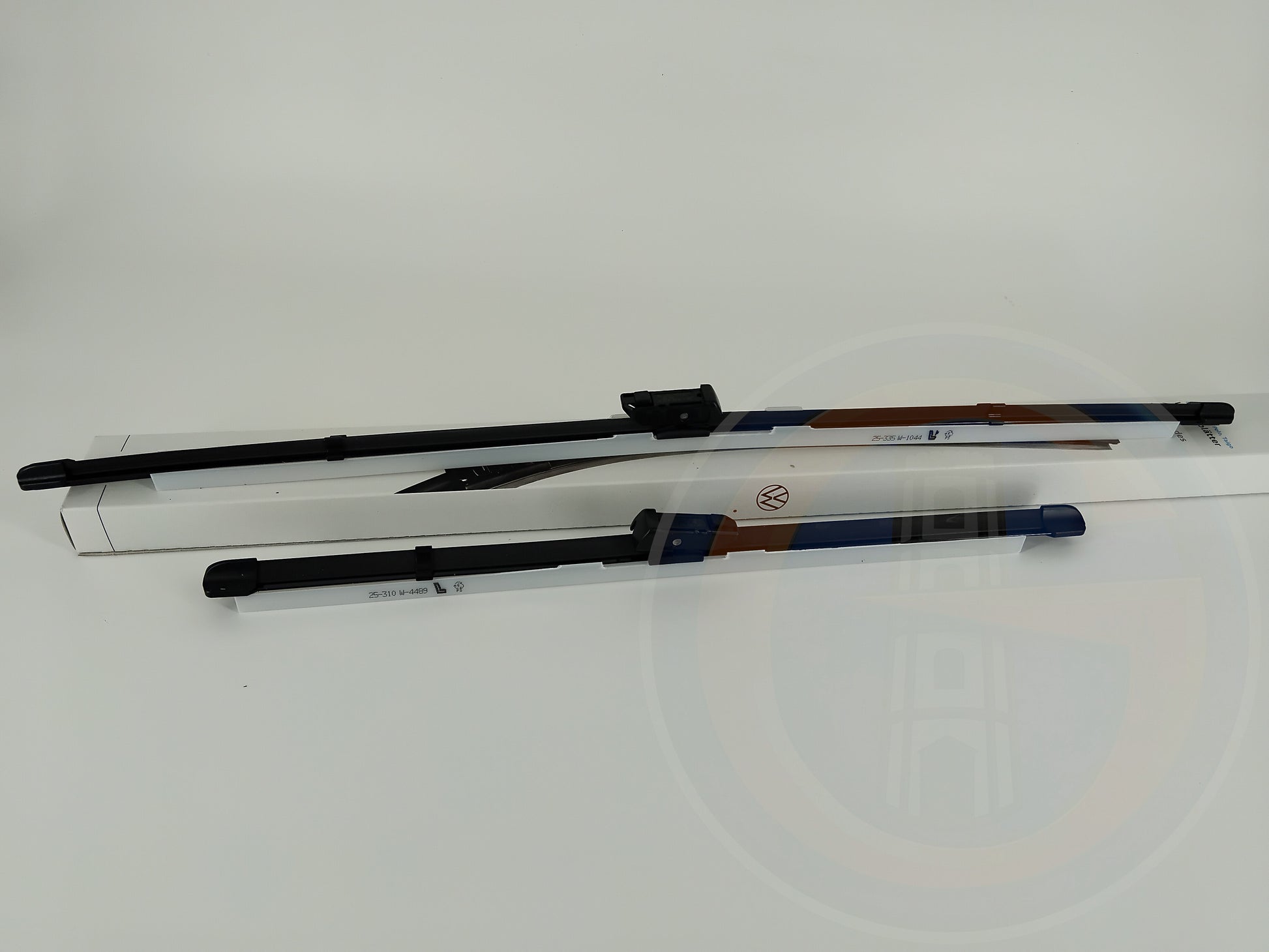 Original VW Polo Scheibenwischer Wischer Aero Set Vorn 2G1998002B