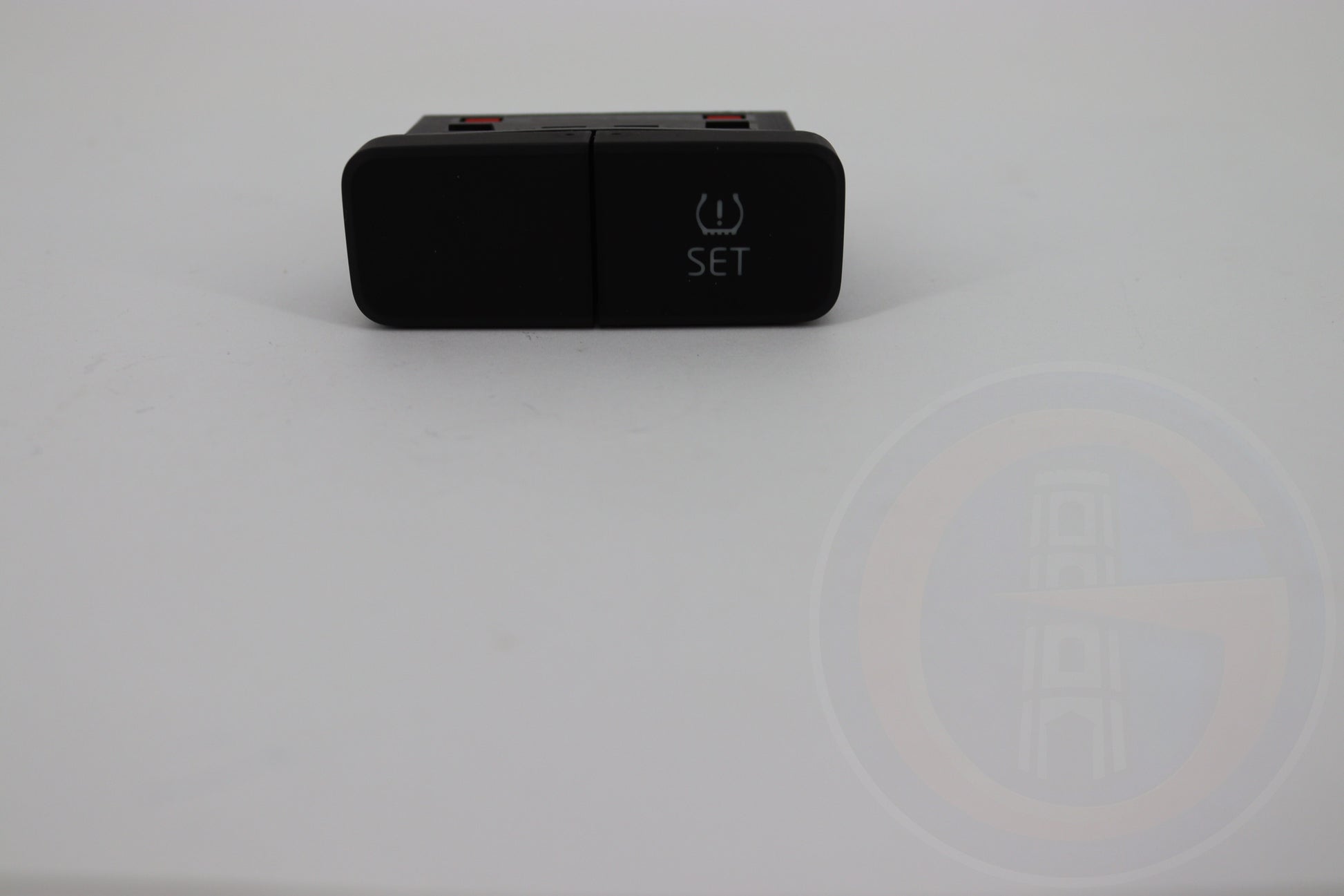 Original VW UP! Schalter Taster Reifenkontrollanzeige RDKS 1S0953508A 1QB