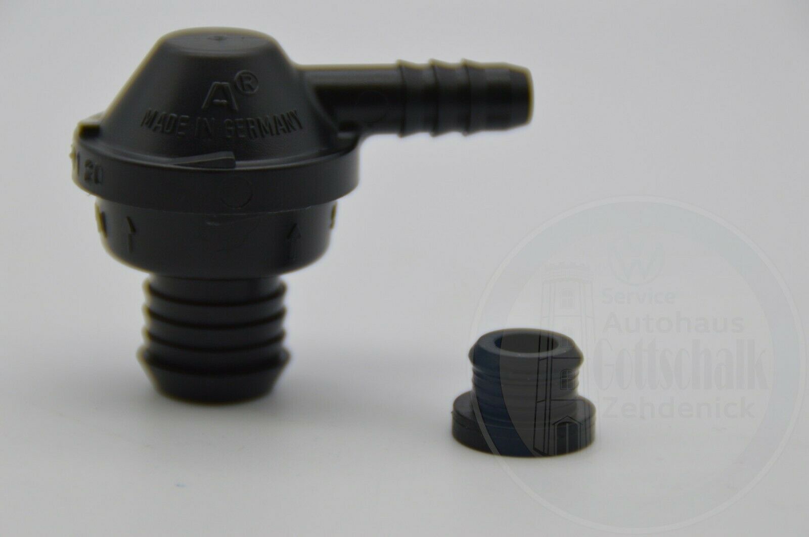 Original VW Audi Seat Skoda Entlüftungsventil Kurbelgehäuse inkl. Tülle 030103175B / 03F103638