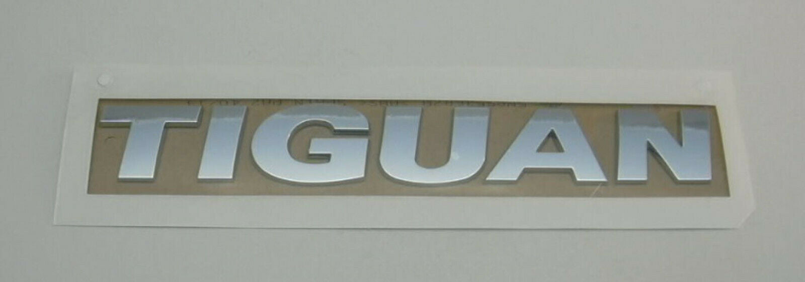 Original VW TIGUAN Schriftzug Heck Emblem chrom Logo Heckklappe 5N0853687B 739