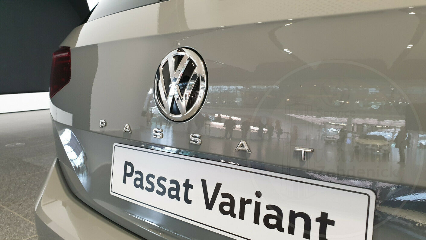Original VW PASSAT B8 Facelift Schriftzug Heck Emblem chrom 3G9853687C